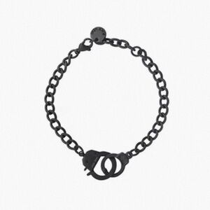Blackhead Handcuff Chain Bracelet Matte Black Industrial Punk Style